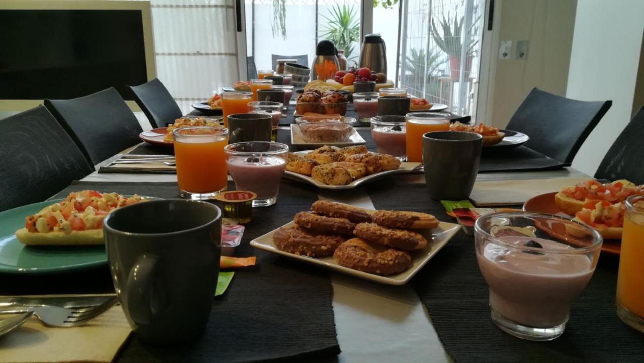 Angel Guimera Rooms & Breakfast Валенсия Экстерьер фото
